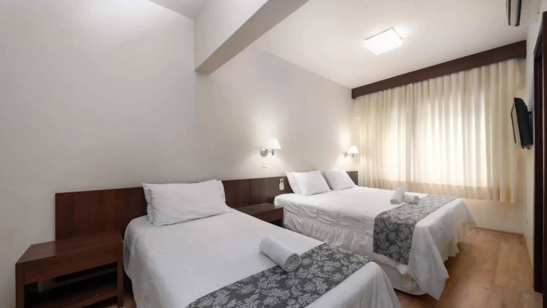 Hotel Evora By Rede Sagres Florianopolis