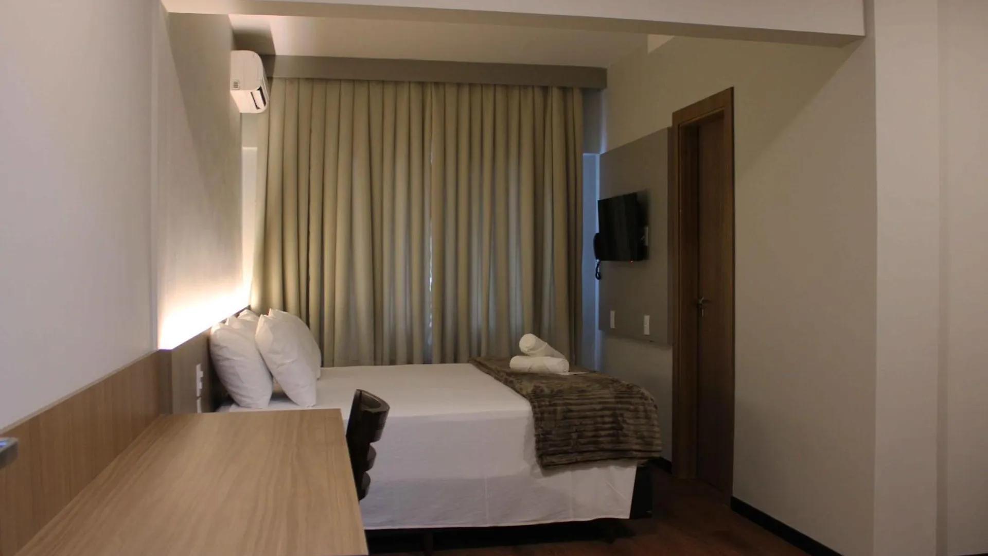 Hotel Evora By Rede Sagres Florianopolis